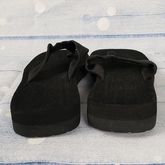 Scott Wahine from Hawaii, New Flipflops.Ladies sz 8. All black easy to rinse off - Picture 9 of 9